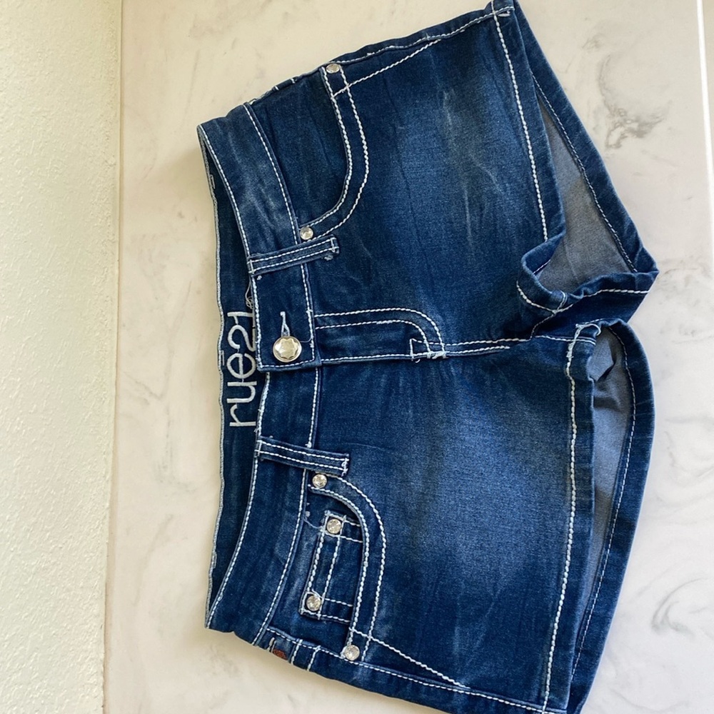 Denim shorts Rue 21  size 5/6